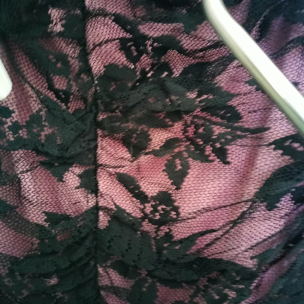 Sexy Vintage Torrid 1 Strapless Pink/ Black Floral Lace Tube Top Shirt 0X 12 - Picture 5 of 6